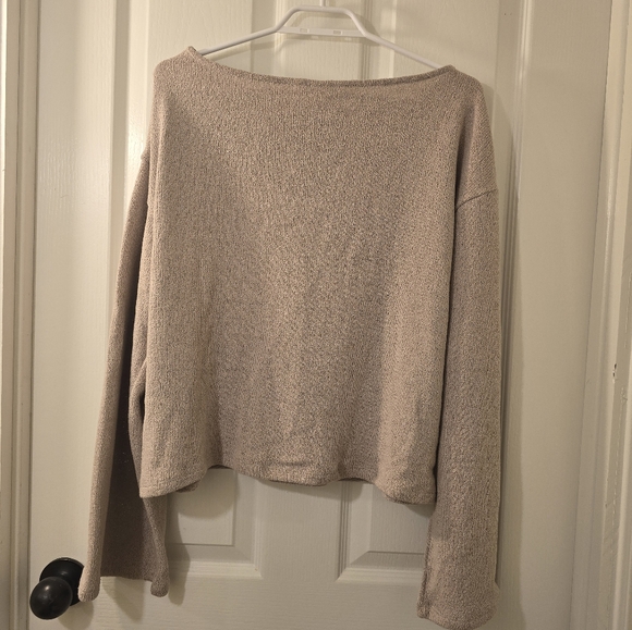 NWT | H&M Long Sleeve Shirt | Size Medium - Picture 2 of 5
